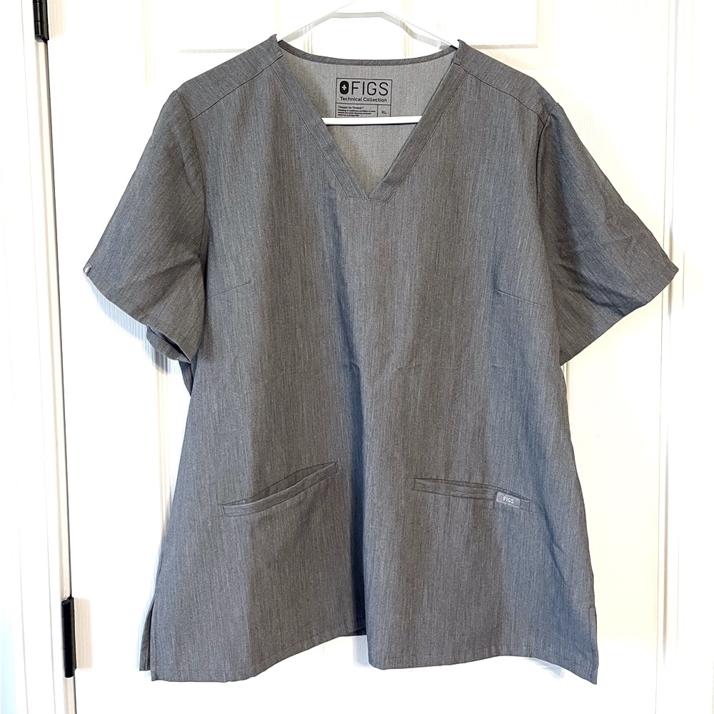 Figs Casma Three-Pocket Scrub Top Size XL Graphite